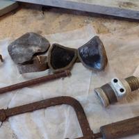 occhiali saldatore e attrezzi epoca