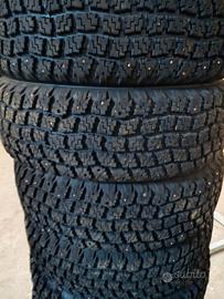 gomme invernali tassellate