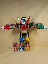Voltron Panosh place 1984 + quattro personaggi 