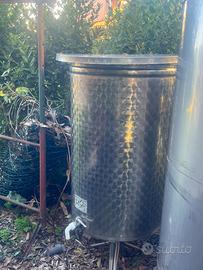 Botte acciaio inox 300 litri