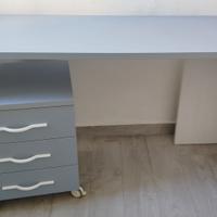 Scrivania 145 cm con cassettiera