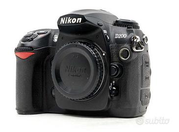 SET Nikon D200+Nikkor 18-200mm+Flash Nikon SB-600