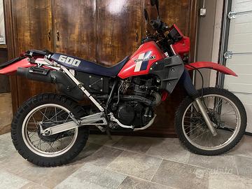 Kawasaki KLR 600 (1984) – Prima Serie
