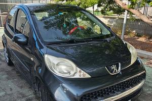 Peugeot 107 a Metano Cilindrata 1000