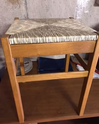 Sgabello in LEGNO