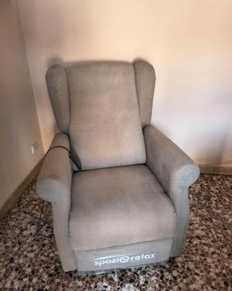 Poltrona elettrica reclinabile
