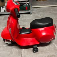 Vespa rossa da bimbo/a