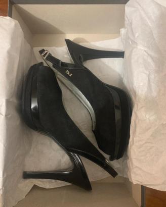 Sandali Spuntati Slingback NeroGiardini
