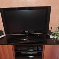 tv lcd 32 pollici con decoder esterno
