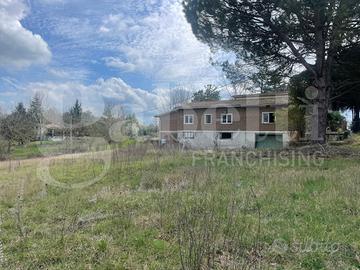 Villa singola Oriolo Romano [OR190VRG]