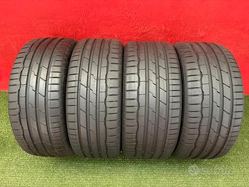 225 40 18 - 245 35 18 Gomme Estive BMW Serie 1
