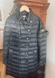 Piumino lungo al ginocchio