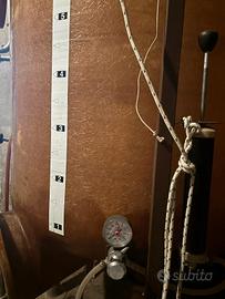 Cisterna in vetroresina per vino