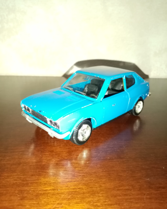 Fiat 128 coupè fiat126 lancia fulvia alfa montreal