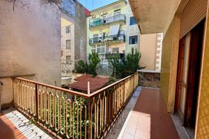 6 LOCALI A MARANO DI NAPOLI