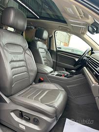 Volkswagen Touareg 3.0 V6 TDI SCR Atmosphere TETTO