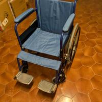 sedia a rotelle pieghevole autospinta