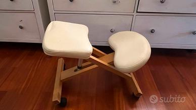 Sedia ergonomica IKEA-inginocchiatoio