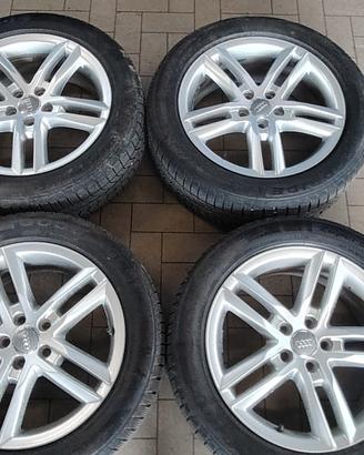 Cerchi in lega Audi Q3 R 18  con Gomme 