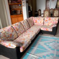 Soggiorno e divano componibile