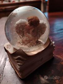 Palla di vetro con neve e angioletto,vintage