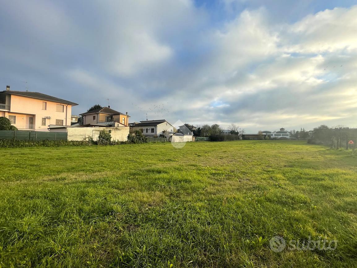 TER. RESIDENZIALE A VOGHERA - Vista 3