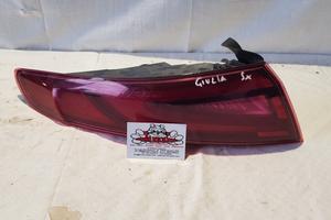 ALFA ROMEO GIULIA FANALE STOP POSTERIORE SINISTRO