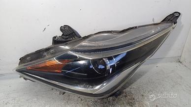 FARO ANTERIORE SINISTRO TOYOTA Aygo 3° Serie 8117