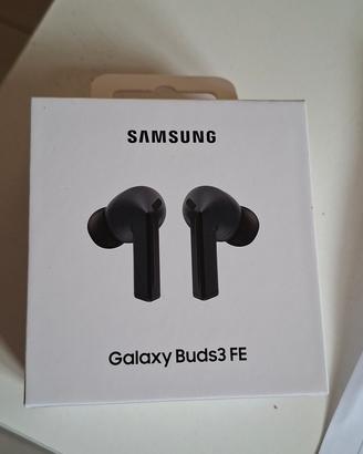 Auricolari Samsung Galaxy Buds3 FE  mai usate 