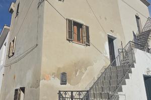 Guastameroli appartamento 95mq, Cantina e Terreno