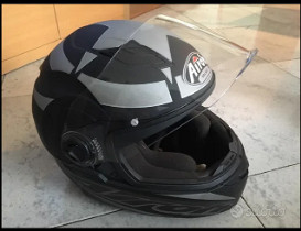 Casco Airoh taglia M 57-58