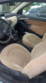 Lancia y