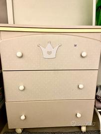 Fasciatoio con vasca e rotelle