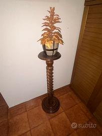 Piccolo oggetto di arredo in legno