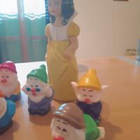 BIANCANEVE LEDRA CON I SETTE NANI