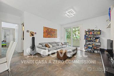Appartamento di 150 m² con 4 locali e box auto a C