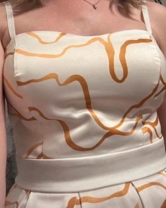 Vestito elegante con bretelle