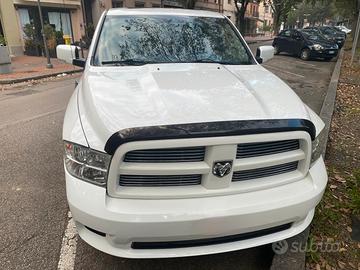 Dodge ram 1500. 5.7 v8 cassone lungo