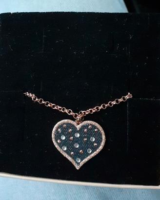 Collana con ciondolo a cuore