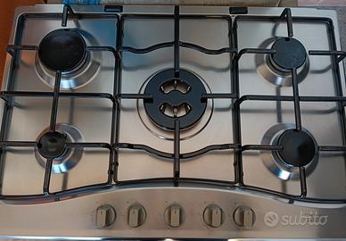 piano cottura Hotpoint Ariston