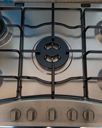 piano cottura Hotpoint Ariston