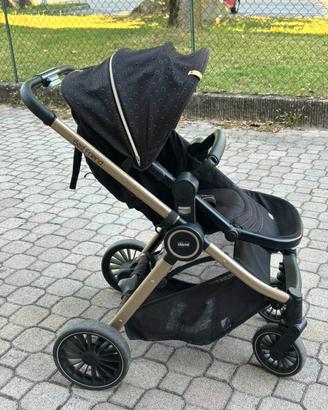Passeggino Chicco con ovetto per auto.