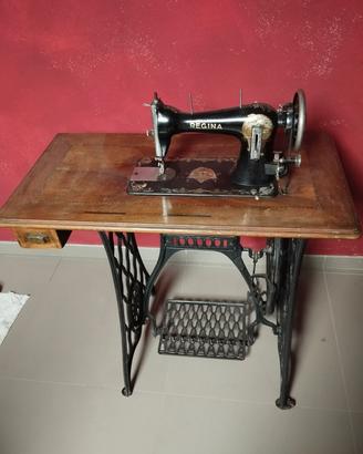 Macchina da cucire vintage