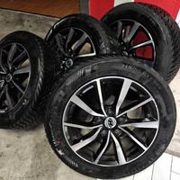 Cerchi in lega Kia 17 con pneumatici invernali