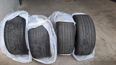 Gomme auto Goodyear Eagle F1