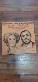 Opera lirica La Traviata con Pavarotti in vinile