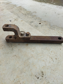 Tira gancio per trattore