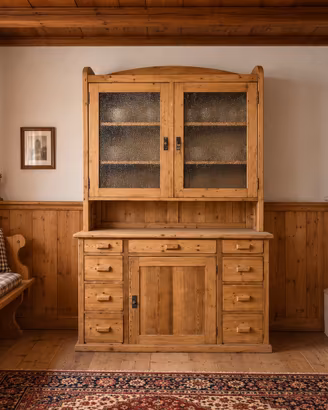 Credenza tirolese in abete massello