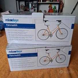 Portabici da soffitto