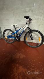 Scott Racing  mountain bike 24 pollici anni 8-12
